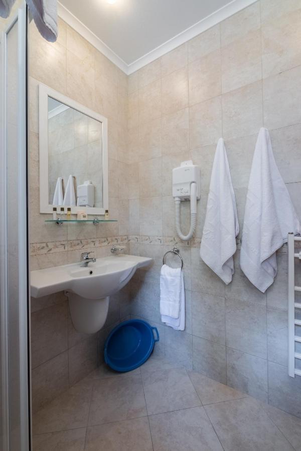Sozopol Private Apartments St. Marina Екстер'єр фото