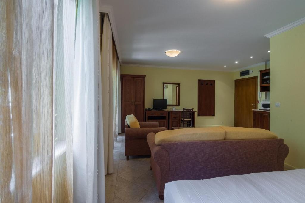 Sozopol Private Apartments St. Marina Екстер'єр фото
