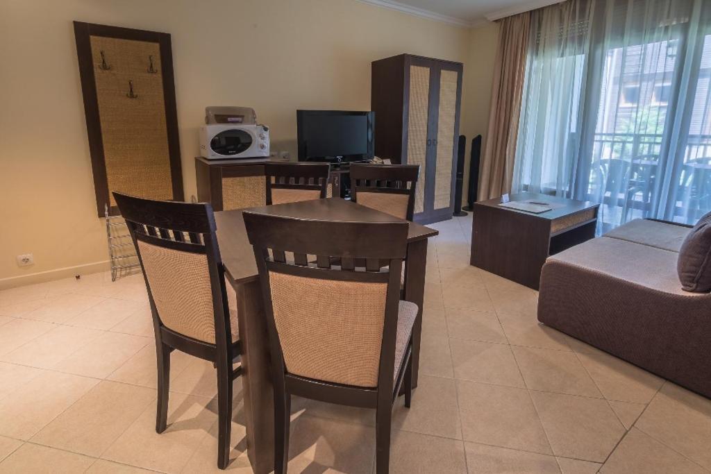 Sozopol Private Apartments St. Marina Екстер'єр фото