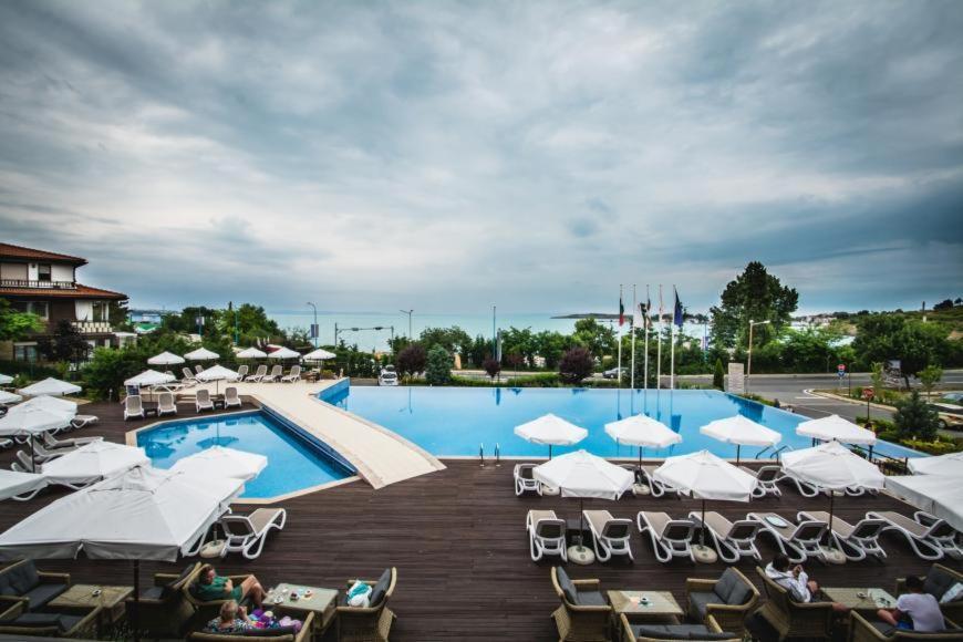 Sozopol Private Apartments St. Marina Екстер'єр фото